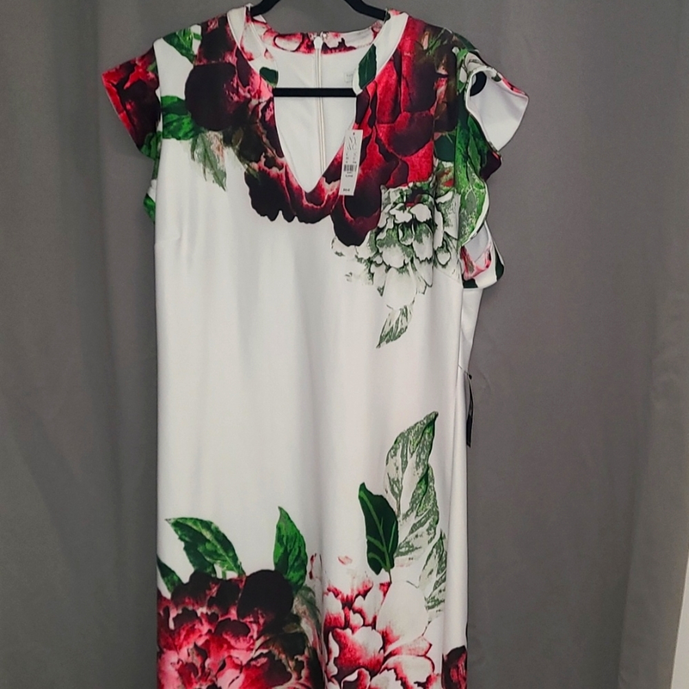 Size XL White Floral New York and Company Dress